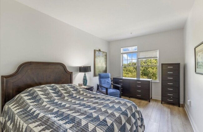 Reservoir Crossing unit 1303, Braintree, MA 02184 - photo 7