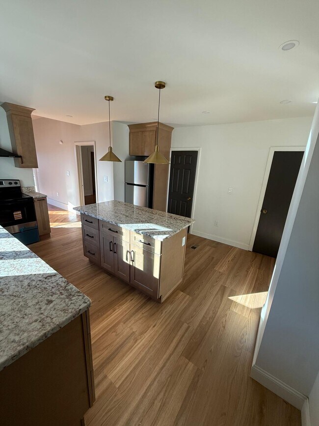 62 Locust St unit 1, Winthrop, MA 02152 - photo 4