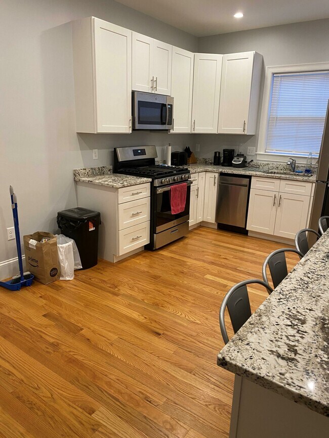 6A Islington St unit 6, Boston, MA 02134 - photo 3