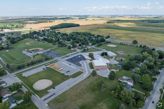 Reese Elementary School challenges students by offering an all encompassing curriculum.