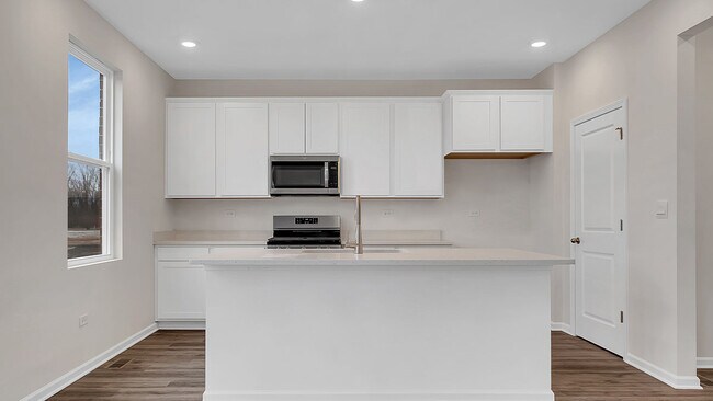 2463 Scribe St, Oswego, IL 60543 - photo 6