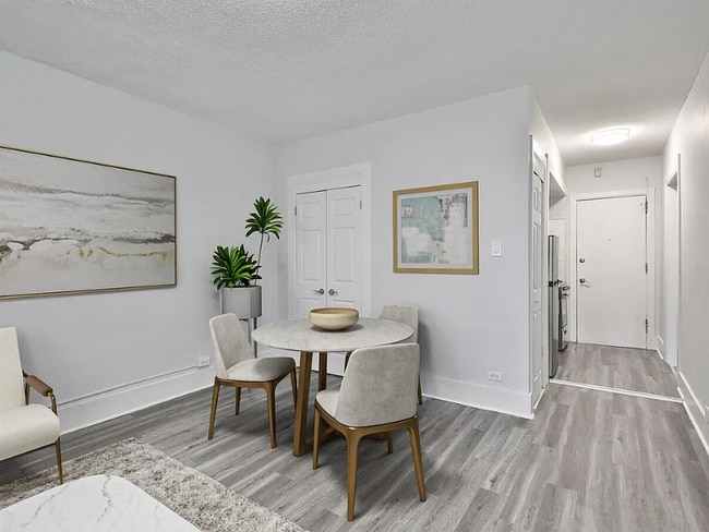 2220 Walnut St unit 10, Philadelphia, PA 19103 - photo 3