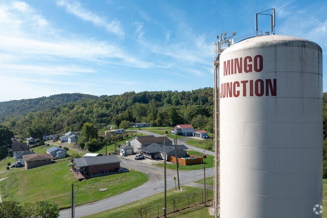 Mingo Junction borders West Virginia and fosters close community ties.