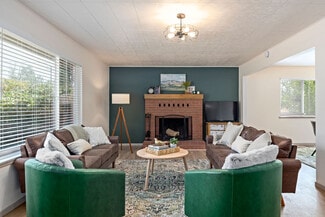 2087 Upper River Rd, Grants Pass, OR 97526