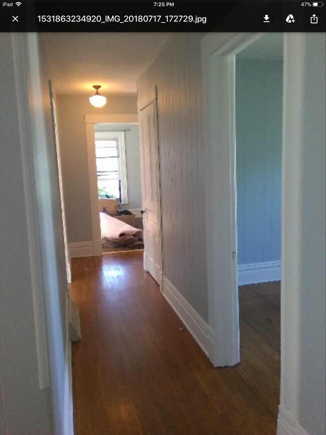 709 W Kalamazoo Ave, Kalamazoo, MI 49007