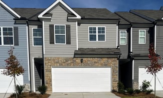 65 Hughes Pl Dr, Dawsonville, GA 30534