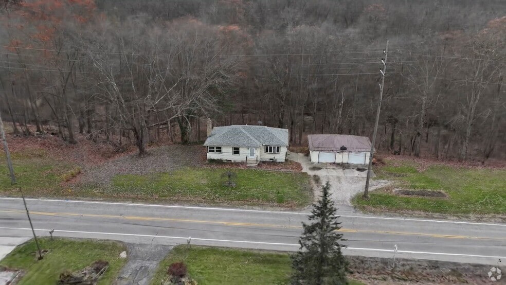 942 State Route 307 W, Jefferson, OH 44047 - photo 2