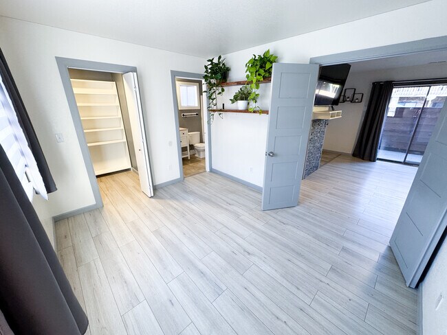 2241 S Buckley Rd unit 101, Aurora, CO 80013 - photo 5