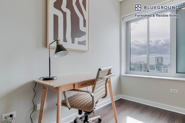 121 W Chestnut St unit FL25-ID1291, Chicago, IL 60610 - photo 5