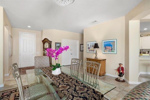 17181 W Gable End Ln, Surprise, AZ 85387 - photo 4