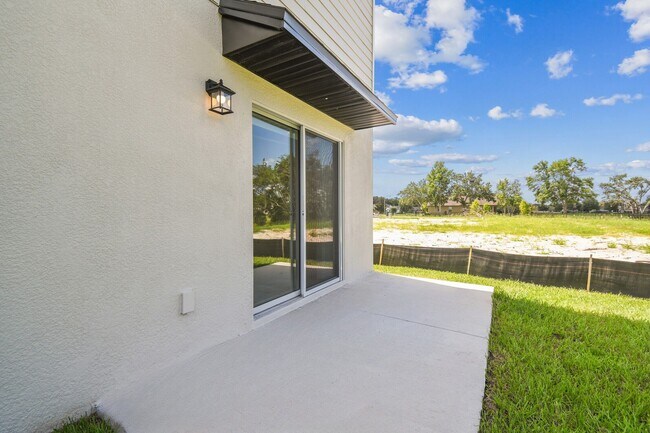 13717 Brushleaf Ct, Hudson, FL 34669 - photo 5