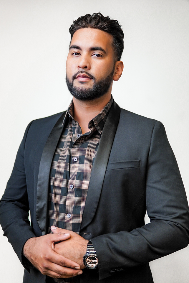 Agent Photo