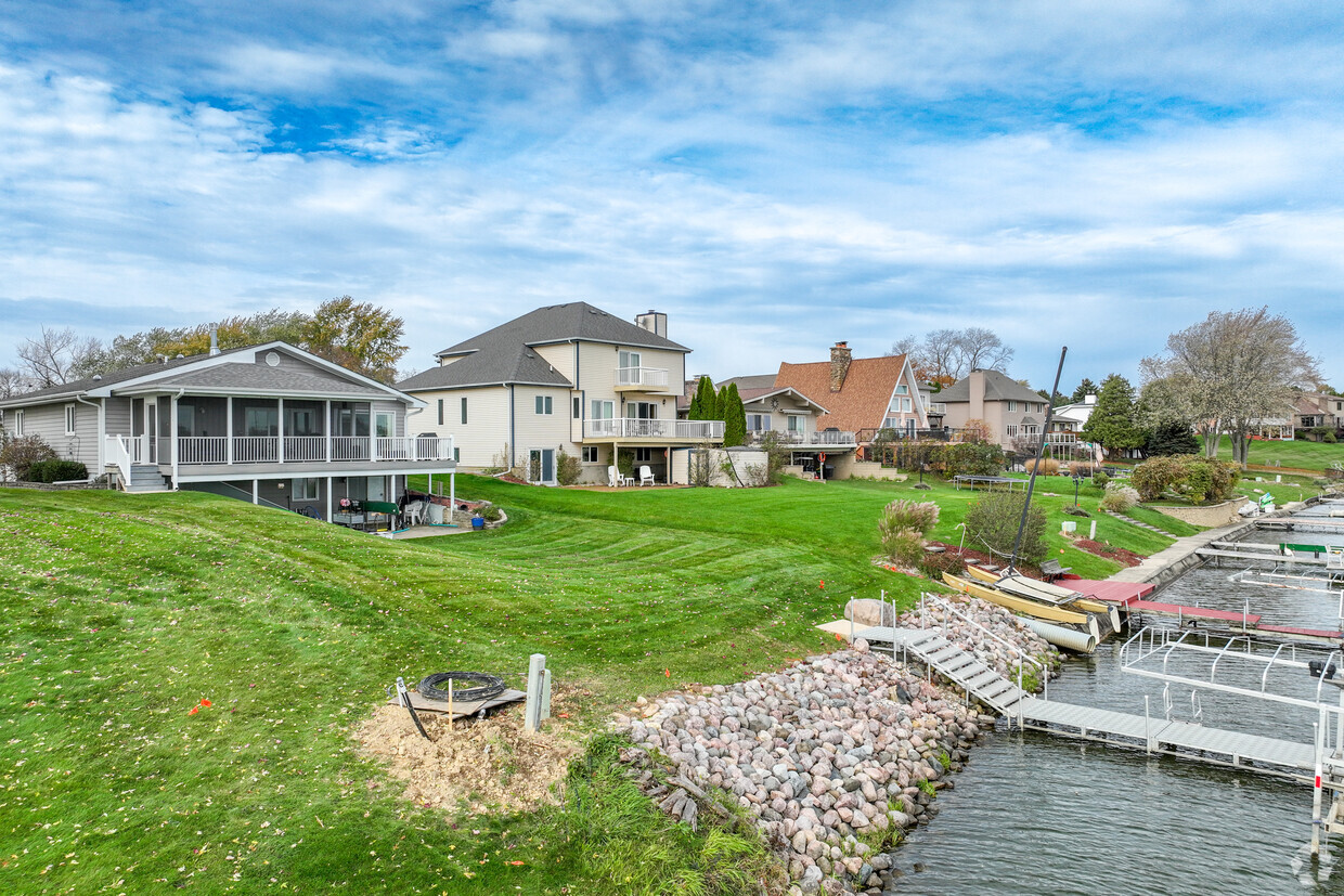 19-PD-Guest Bathroom - The Lakes Country Club Homes For Sale and Lease