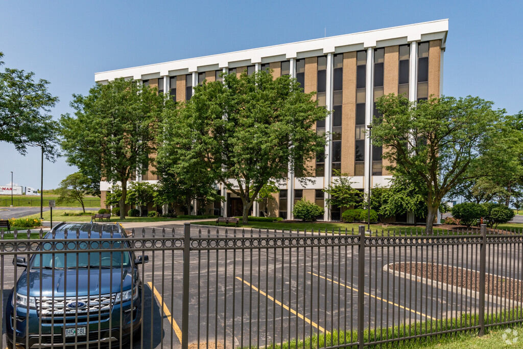 International Academy of Science / Acellus Academy