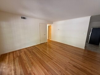 425 S Church St, Athens, GA 30605