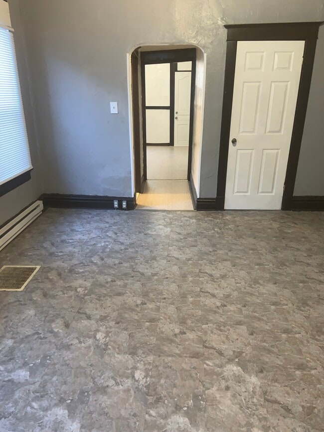 4200 College Ave unit 4200 1, Saint Louis, MO 63107 - photo 6