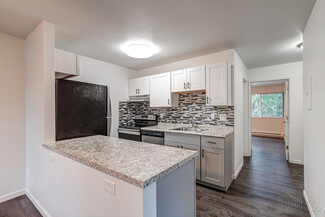 13424 NE Sandy Blvd, Portland, OR 97230
