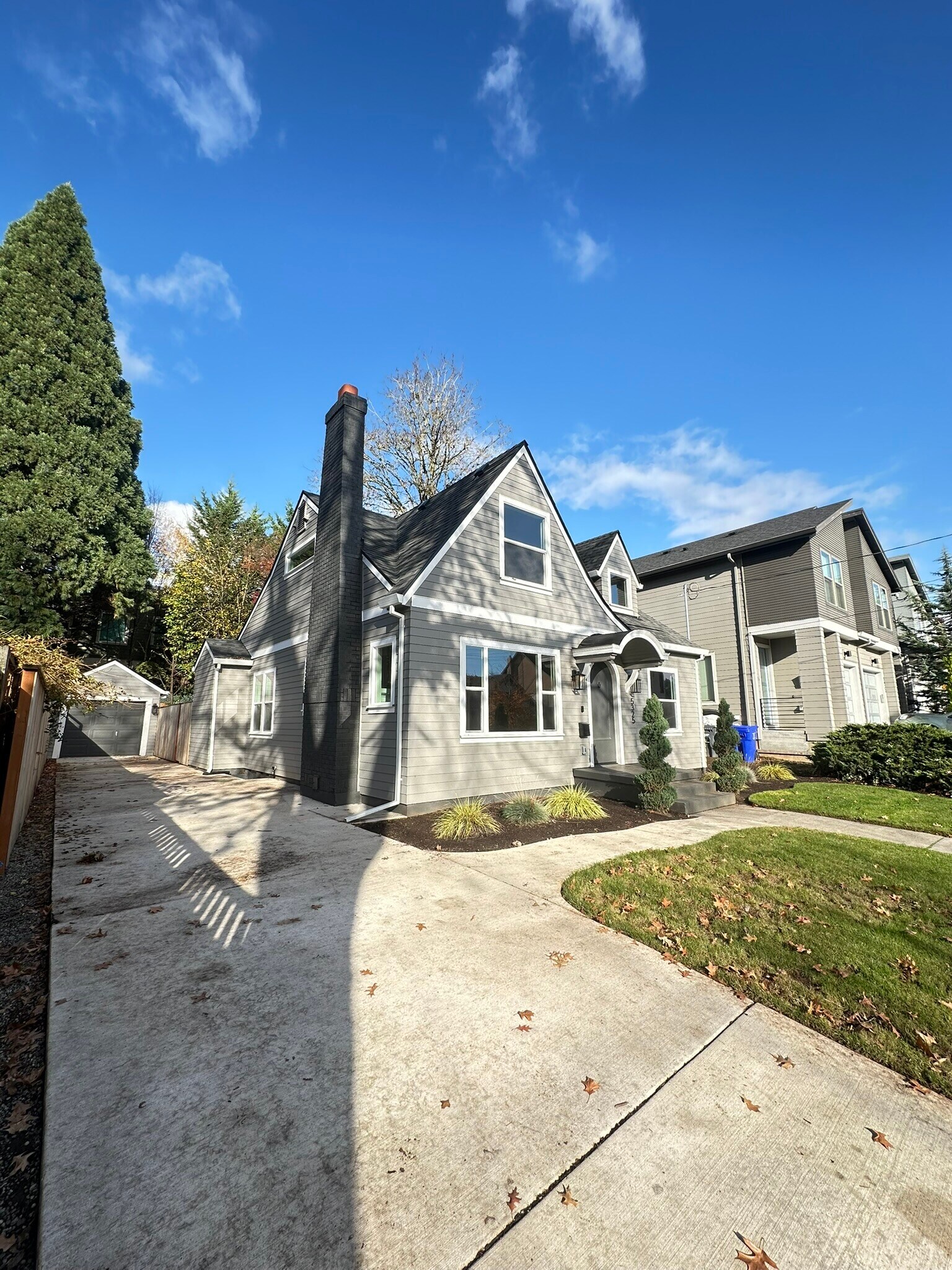 5325 NE Flanders St, Portland, OR 97213 - photo 1