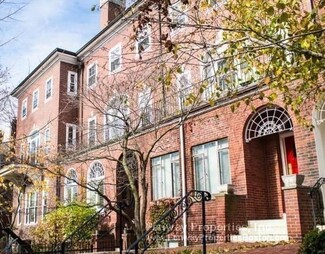 34 Garrison Rd Unit 2, Brookline, MA 02445