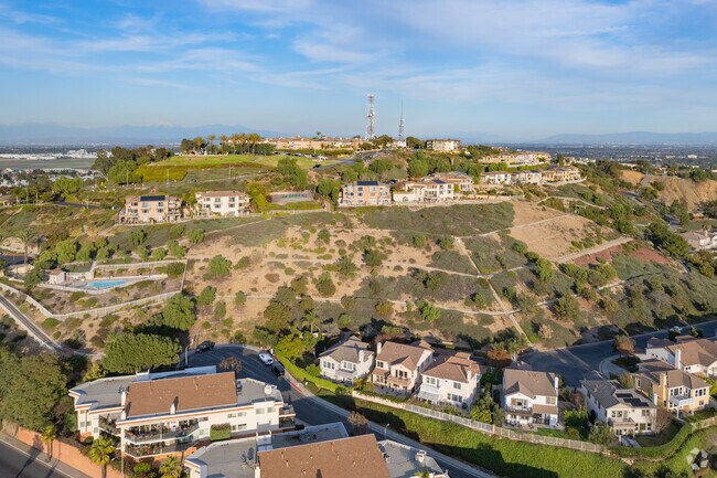 Hiking the trails is one of the favorite attractions of the Signal Hill area.