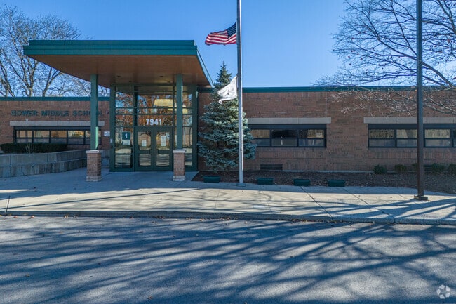 Gower Middle School serves grades 5-8 in Burr Ridge West.