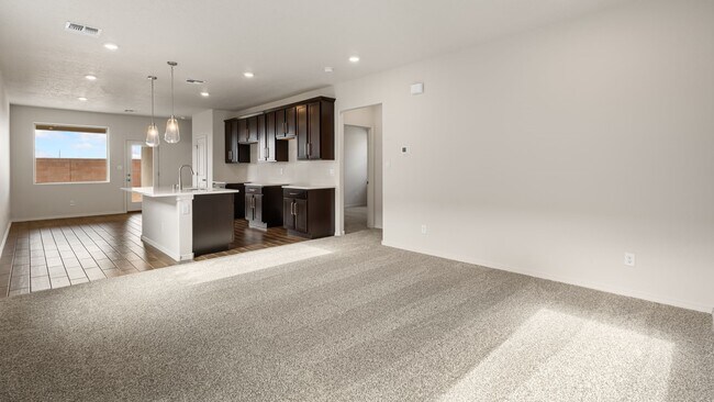 1510 Brillo Del Cielo St NW, Los Lunas, NM 87031 - photo 4