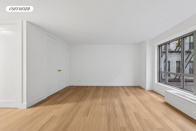 501 E 87th St, New York, NY 10128 - photo 3