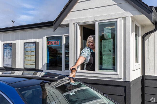 Mr. Bill’s Espresso serves up hearty breakfasts, lunches and coffee.in Coal Creek.