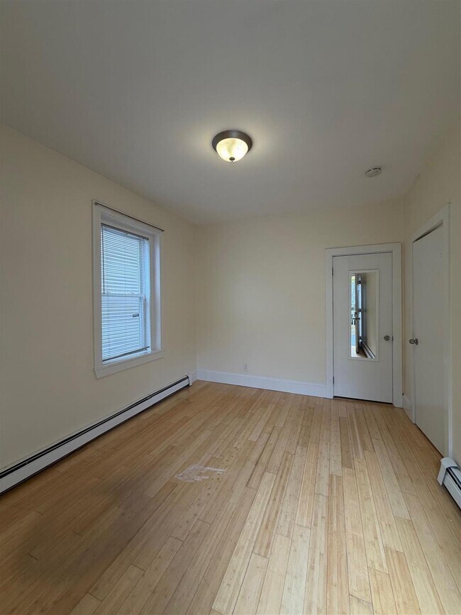 46 Porter St unit 1, Cambridge, MA 02141 - photo 5