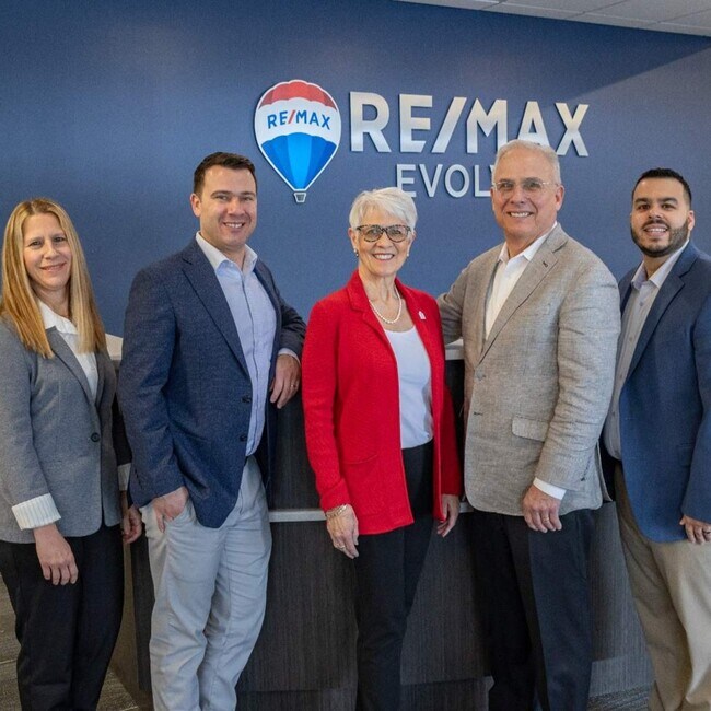 The Marian Rutt Team