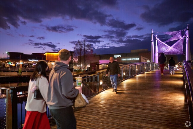 Shady Grove has an exciting night life.