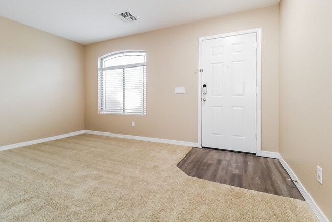 3172 S 162nd Ln, Goodyear, AZ 85338 - photo 3