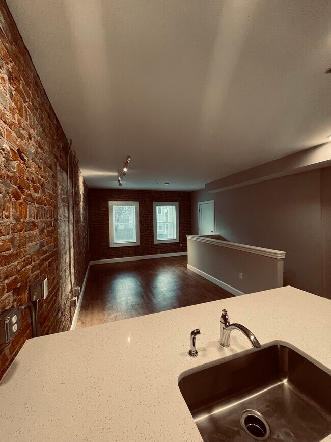 The Harris, Columbus, OH 43203 - photo 4