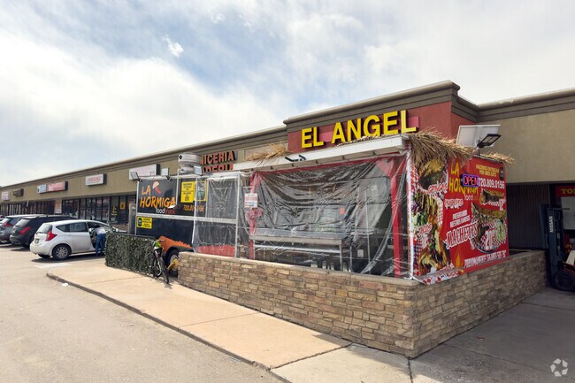 While there are no large grocers by Morris Heights, you can always stop by El Angel on the western side of the neighborhood.
