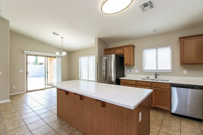 39433 N Parisi Cir, San Tan Valley, AZ 85140 - photo 7