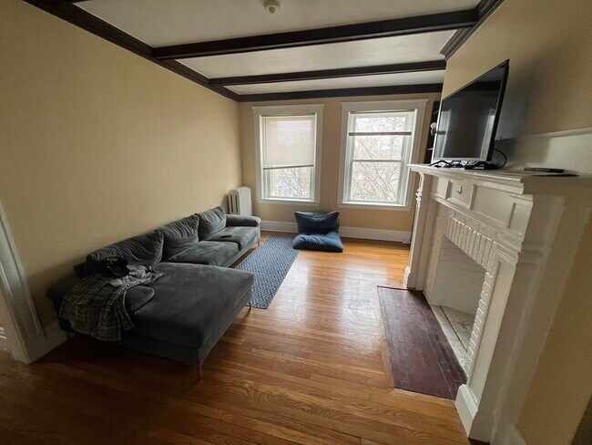 61 Strathmore Rd unit 3a, Brighton, MA 02135 - photo 7