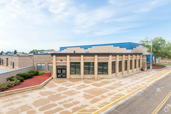 The student population at Dakota Meadows Middle School is 51% female and 49% male.