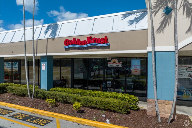 Golden Krust restaurant brings Caribbean flavors to Wynmoor.