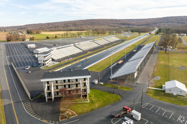 Precision meets power on the asphalt at Brecknock Drag Strip.