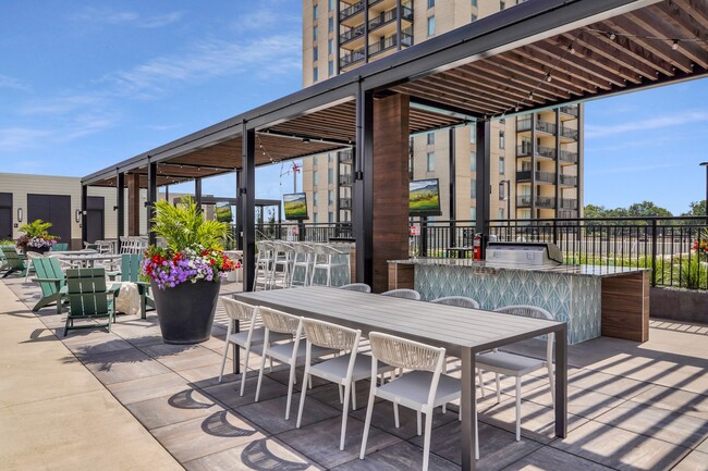 The Mezz- Grilling Stations on Amenity Deck