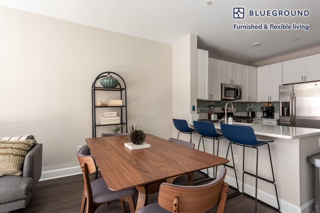 7131 Arlington Rd unit FL3-ID862, Bethesda, MD 20814 - photo 4