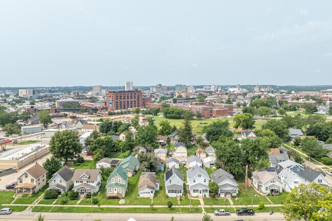 Discover the unique blend of history and modern living in Oak Hill Jackson.