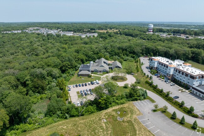 Alternate view of School Image
Bradley School-South.