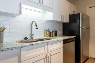5000 Webb Bridge Ct, Alpharetta, GA 30009