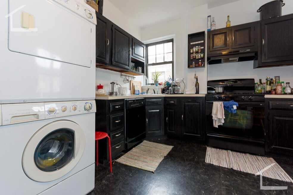 1173 Commonwealth Ave unit 6, Allston, MA 02134 - photo 1