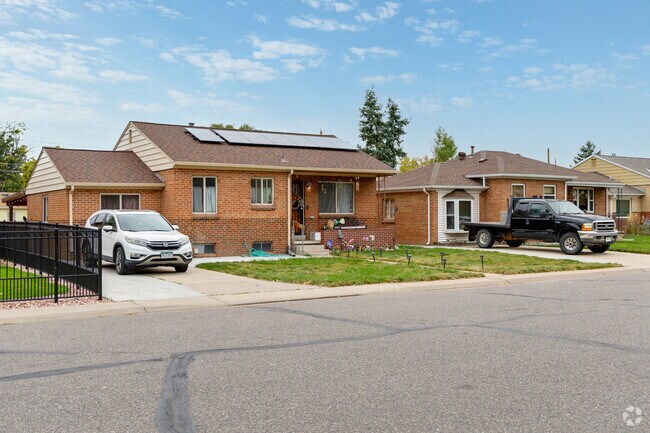 Discover cozy, single-story cottages that define Cushing Park’s charm.