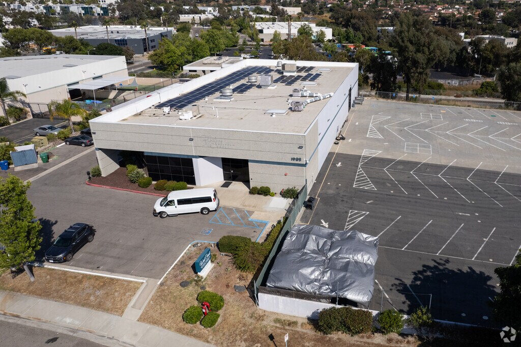 The campus and back area of West Coast Baptist School in Oceanside.
