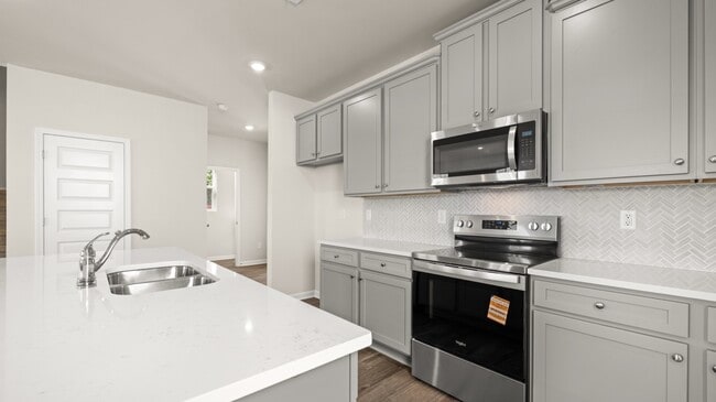 924 Stow Ln, Monroe, GA 30655 - photo 3