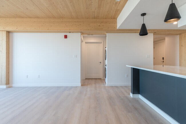 11 E Lenox St unit 701, Boston, MA 02118 - photo 3