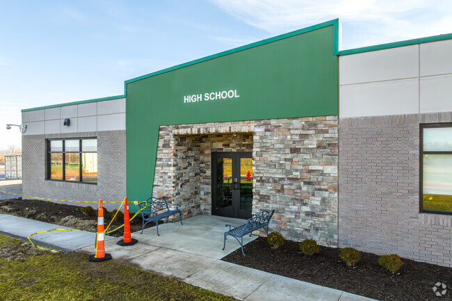 Maranatha Christian Academy is a K-12th grade, college preparatory school serving western KC.